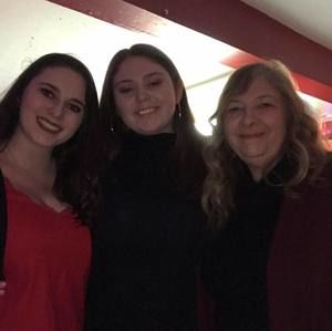 Meet your Posher, Lindsey